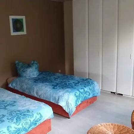 Grosse Mit Sauna Kamin Terrasse Auf 110 Qm * Schloß Holte-Stukenbrock