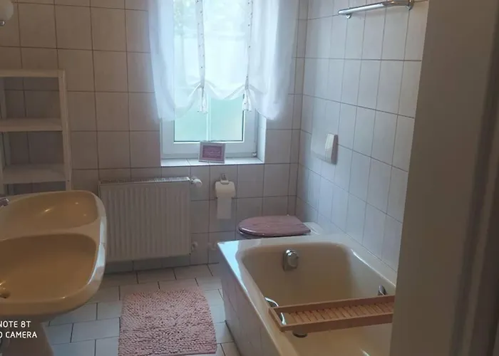 Grosse Mit Sauna Kamin Terrasse Auf 110 Qm Apartamento Schloß Holte-Stukenbrock