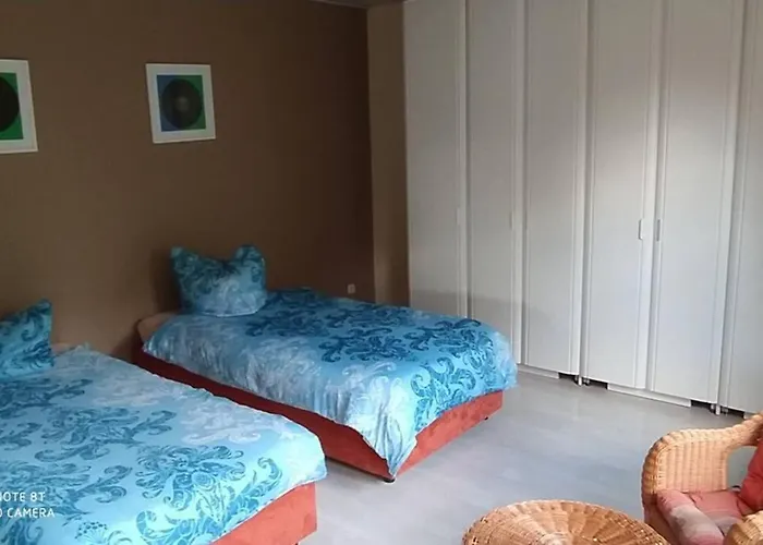 Grosse Mit Sauna Kamin Terrasse Auf 110 Qm * Schloß Holte-Stukenbrock